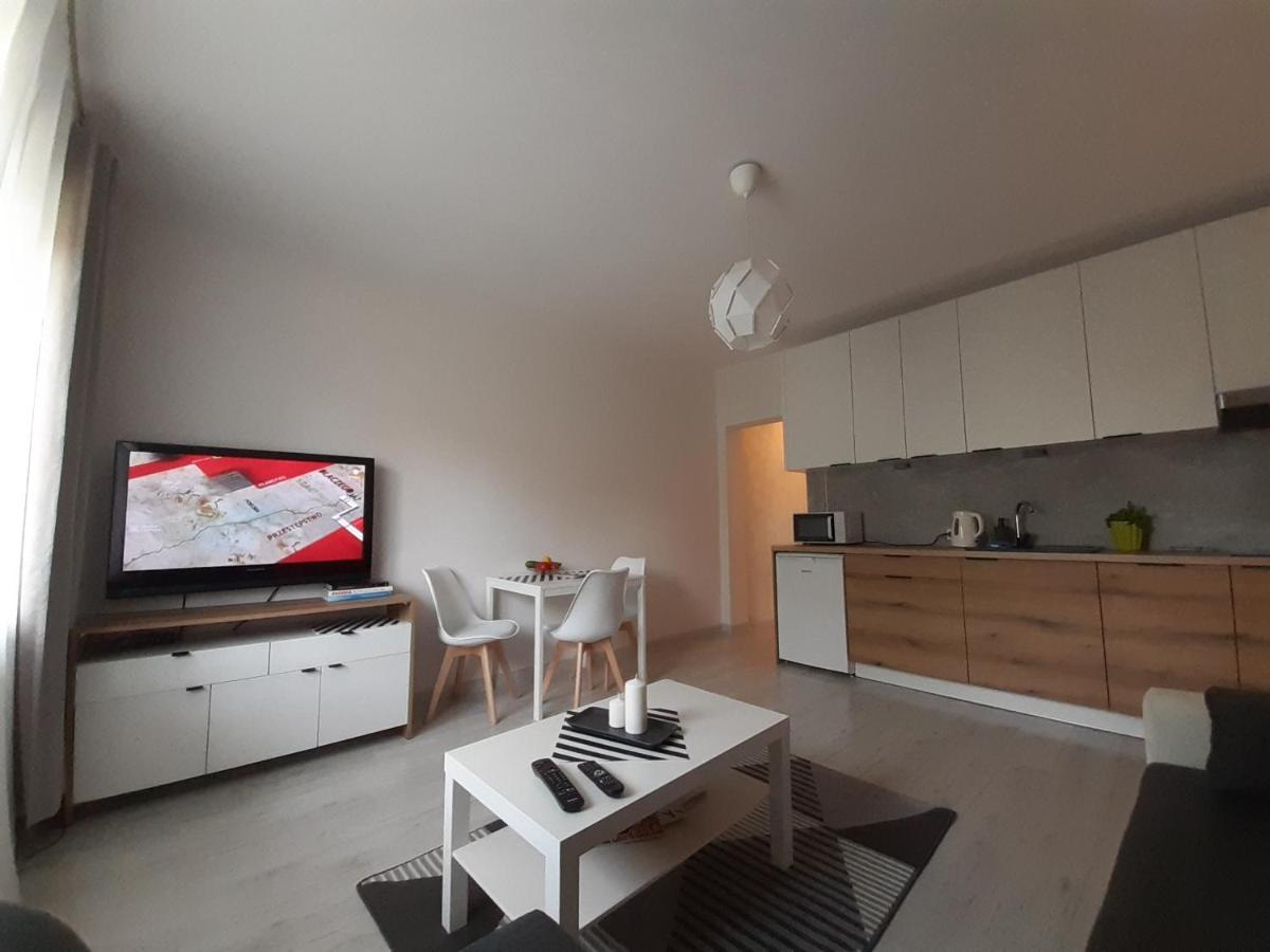 Apartamenty Lewa Łódź Eksteriør billede